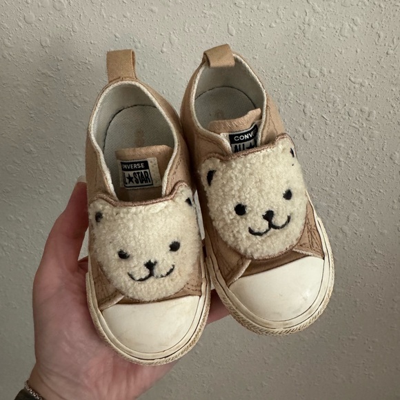 Converse Toddler Bear Design Sneakers - Tan and Cream - Picture 1 of 6